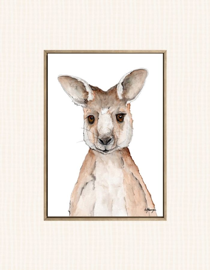 Watercolour art print of a kangaroo - hand-painted by Laura Hamzic.