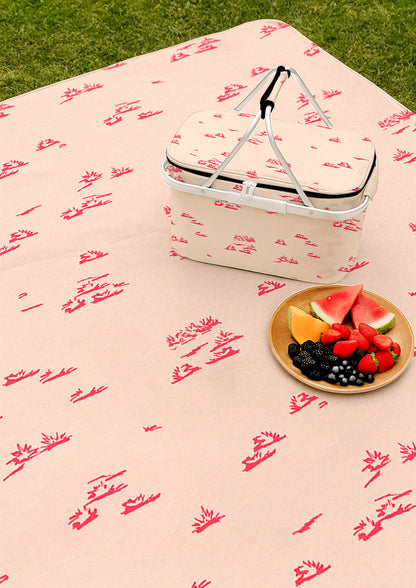 Picnic mat with Spinifex Scatter playful grass surface pattern – spiky scraggly spinifex design inspired by the Australian outback, bold textured outdoor textile.